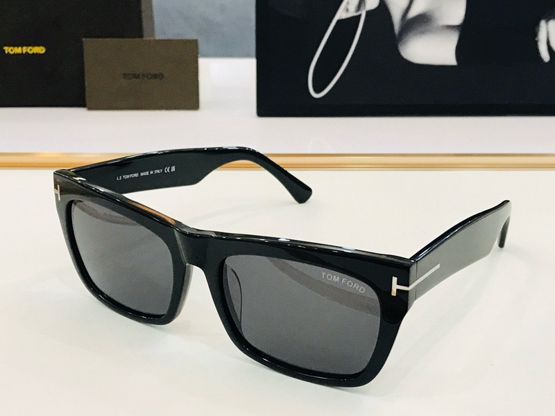 Tom Ford Sunglasses(AAAA)-2371