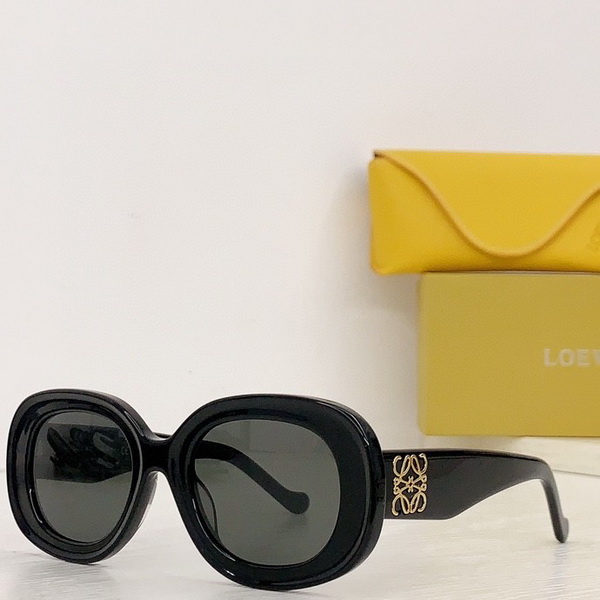 Loewe Sunglasses(AAAA)-388