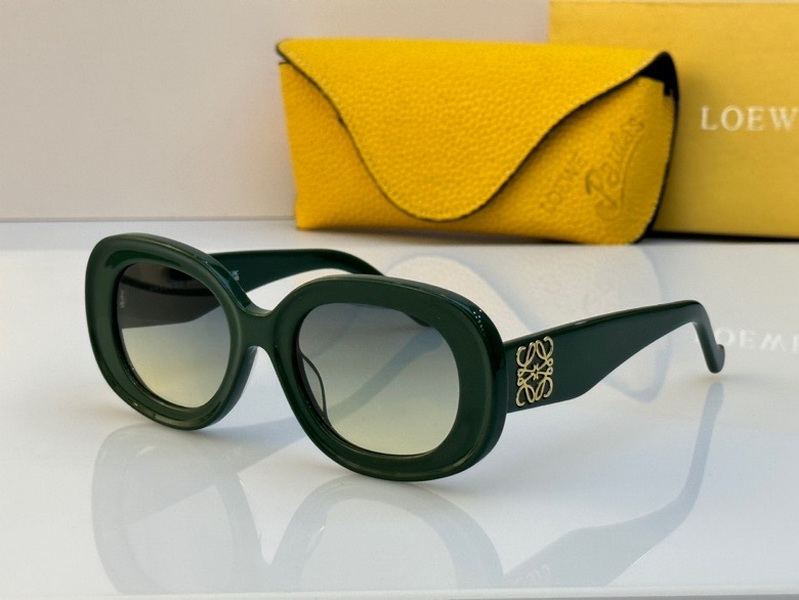 Loewe Sunglasses(AAAA)-381