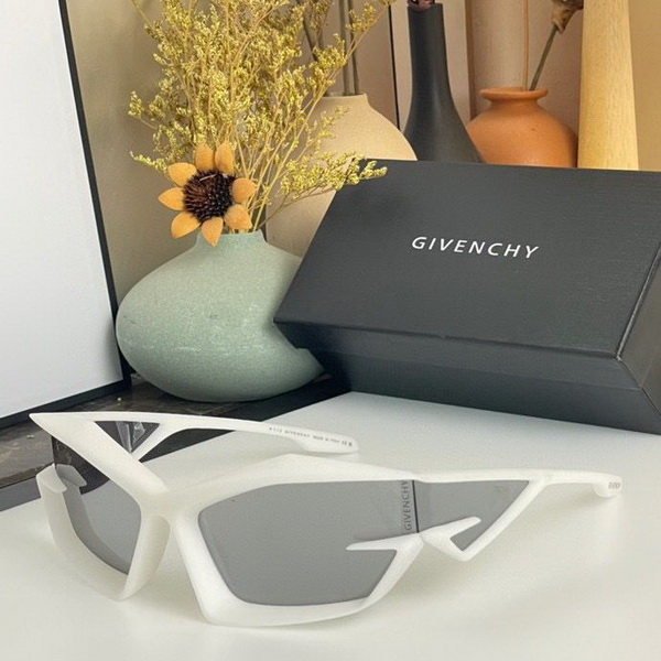 Givenchy Sunglasses(AAAA)-198