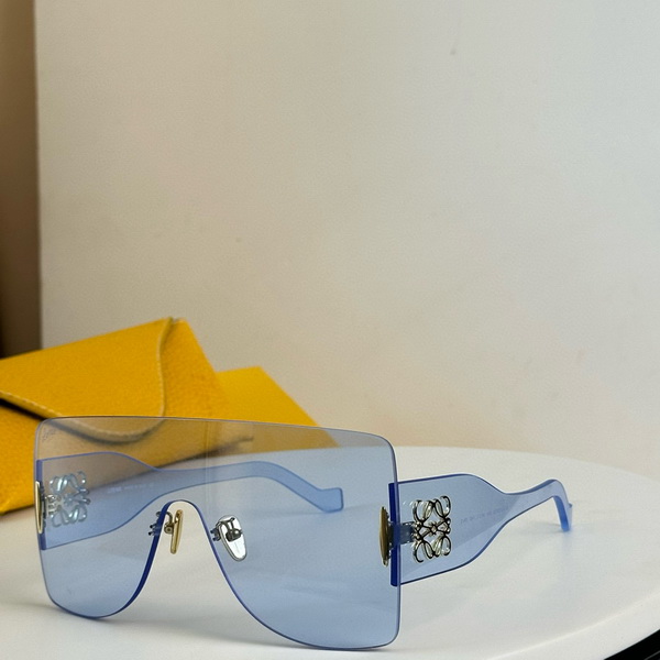 Loewe Sunglasses(AAAA)-364