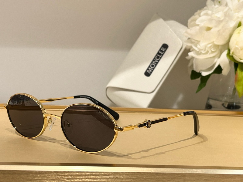 Moncler Sunglasses(AAAA)-030