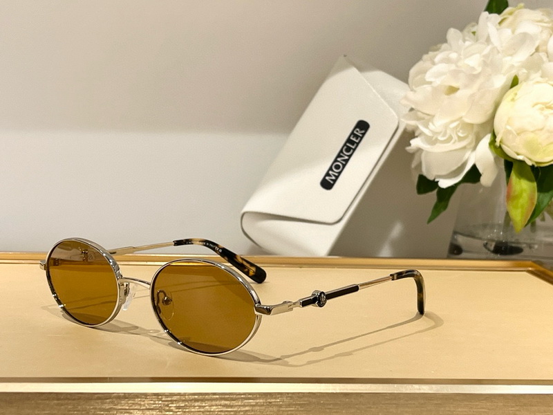 Moncler Sunglasses(AAAA)-026