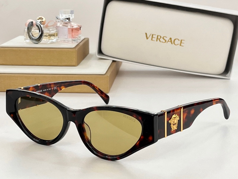Versace Sunglasses(AAAA)-1970
