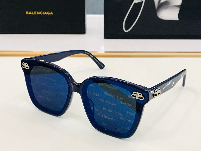 Balenciaga Sunglasses(AAAA)-431