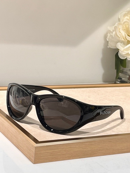 Balenciaga Sunglasses(AAAA)-421