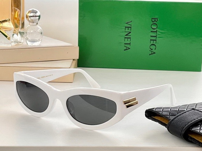 Bottega Veneta Sunglasses(AAAA)-380