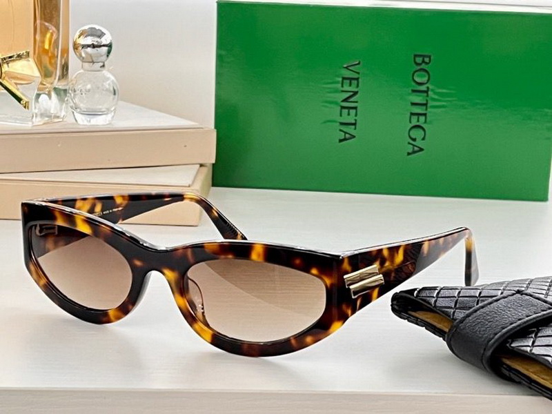 Bottega Veneta Sunglasses(AAAA)-379