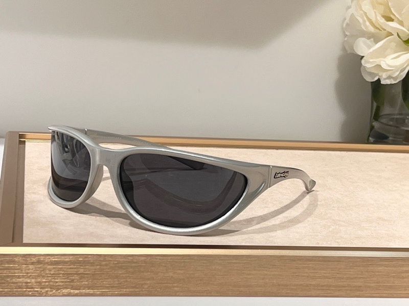 Balenciaga Sunglasses(AAAA)-417