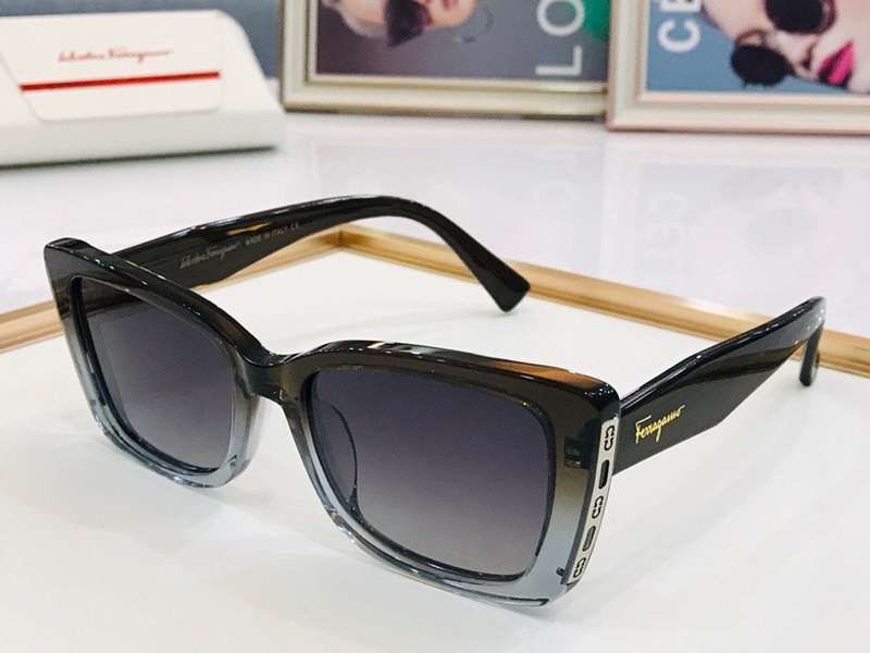 Ferragamo Sunglasses(AAAA)-435