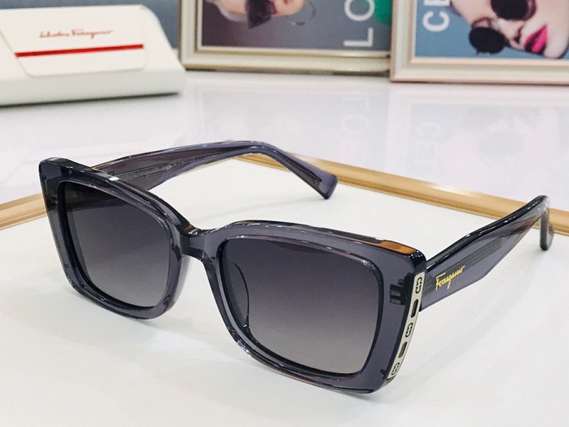 Ferragamo Sunglasses(AAAA)-430