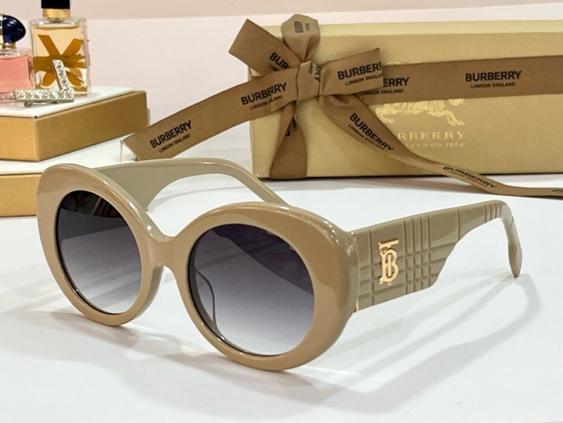Burberry Sunglasses(AAAA)-653