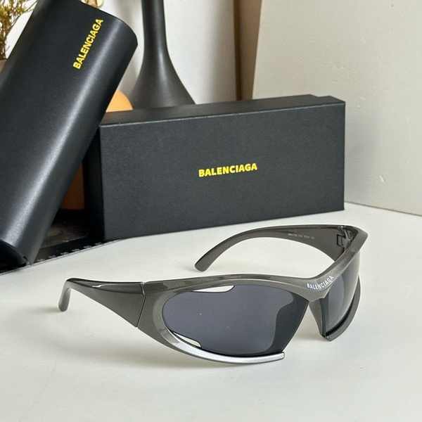 Balenciaga Sunglasses(AAAA)-411