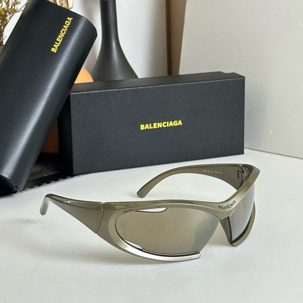 Balenciaga Sunglasses(AAAA)-410