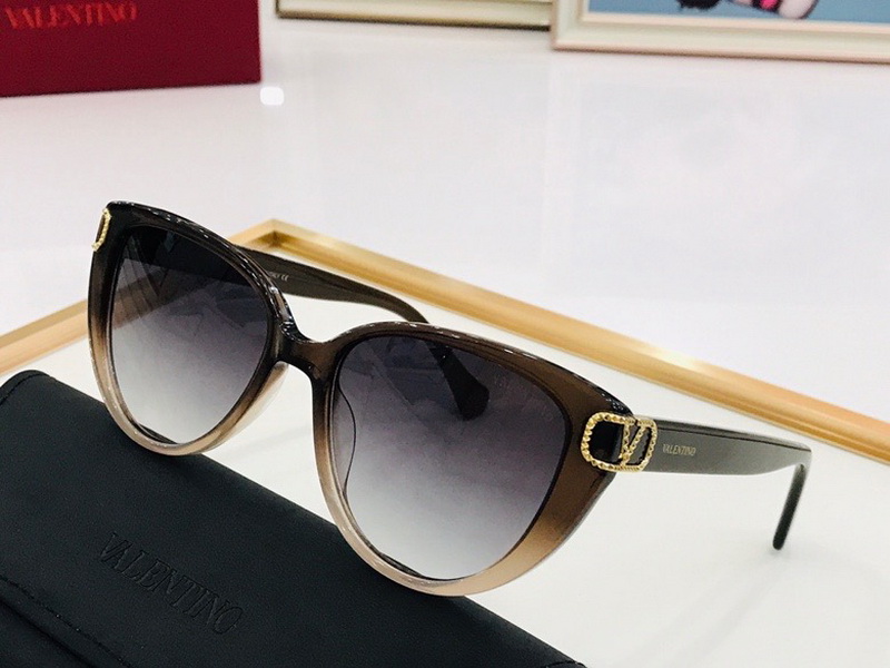 Valentino Sunglasses(AAAA)-373