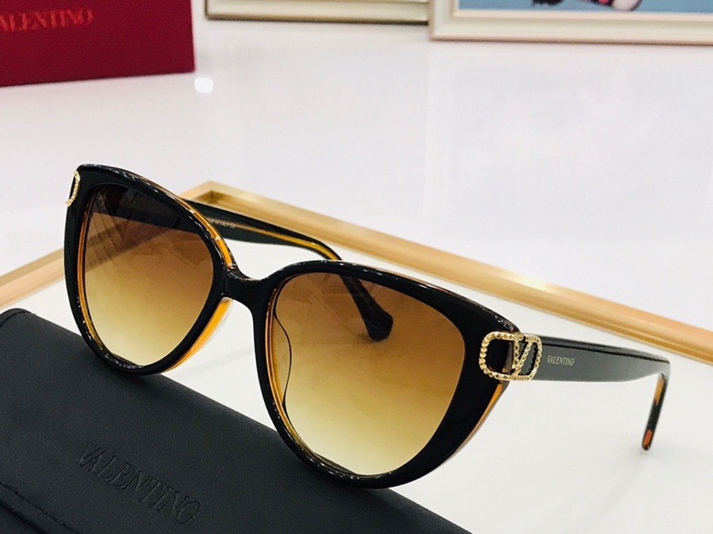 Valentino Sunglasses(AAAA)-371