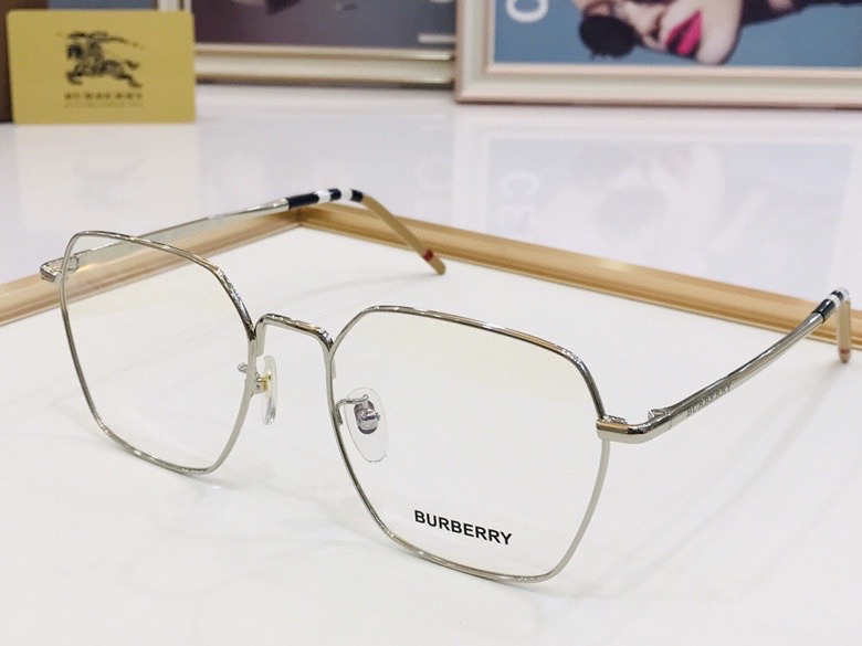 Burberry Sunglasses(AAAA)-400