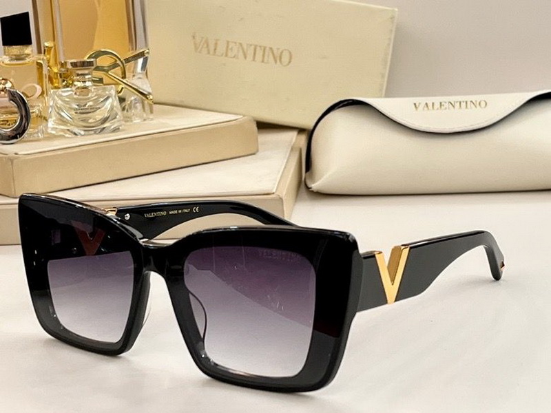 Valentino Sunglasses(AAAA)-359