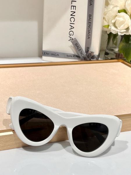 Balenciaga Sunglasses(AAAA)-404