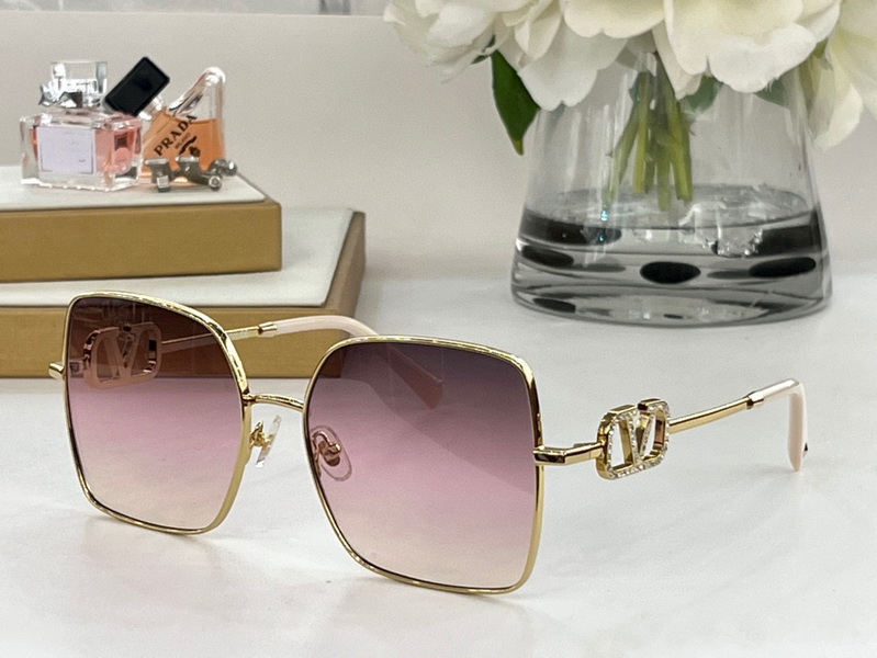 Valentino Sunglasses(AAAA)-345