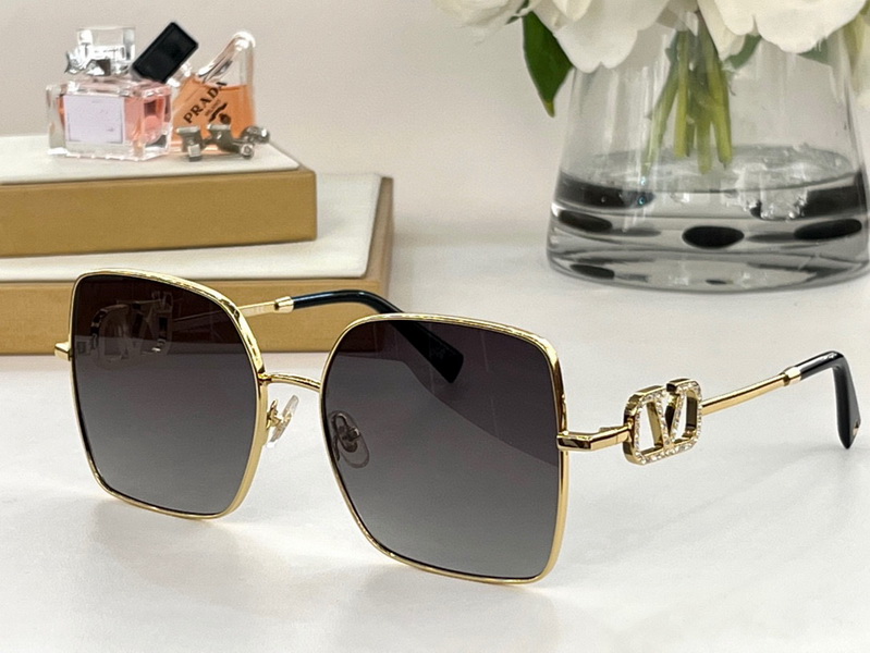 Valentino Sunglasses(AAAA)-342