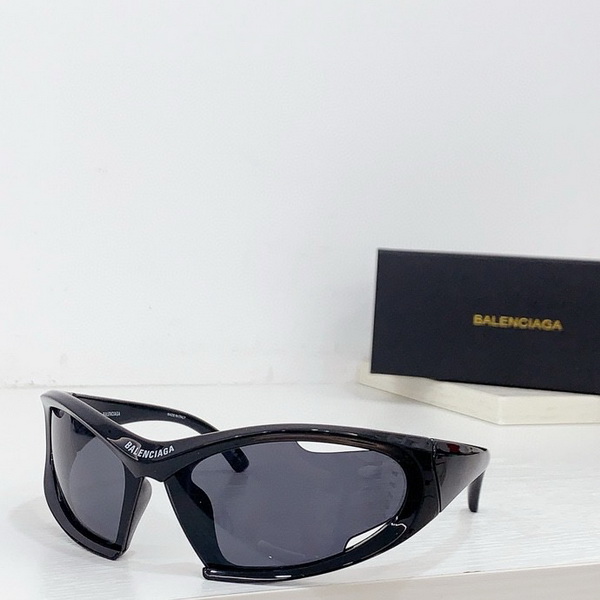 Balenciaga Sunglasses(AAAA)-400