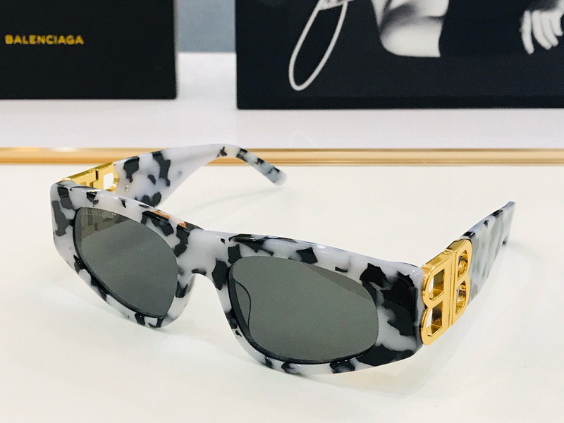 Balenciaga Sunglasses(AAAA)-346