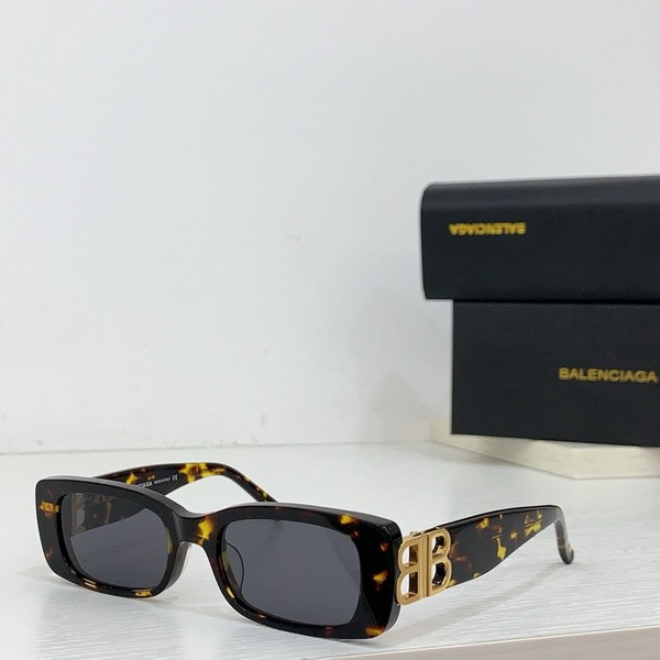 Balenciaga Sunglasses(AAAA)-377