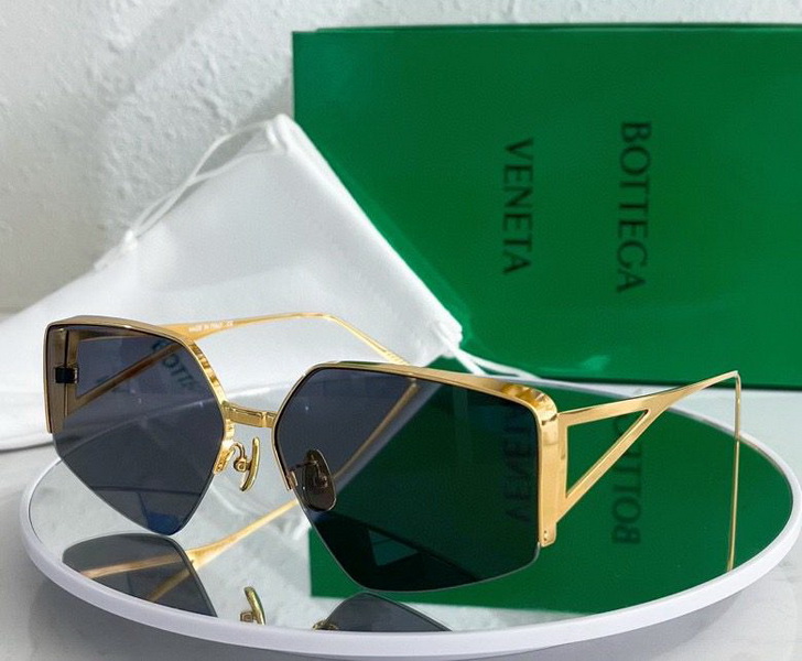Bottega Veneta Sunglasses(AAAA)-365
