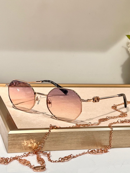 Valentino Sunglasses(AAAA)-324