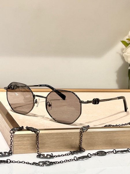 Valentino Sunglasses(AAAA)-323