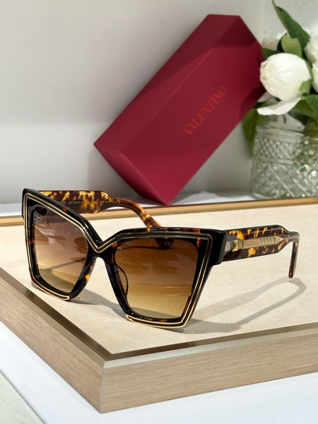 Valentino Sunglasses(AAAA)-316