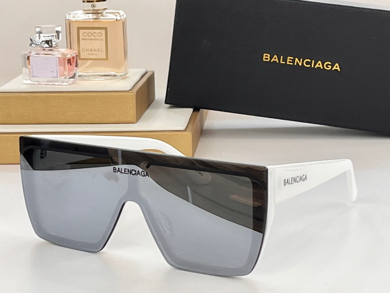 Balenciaga Sunglasses(AAAA)-347
