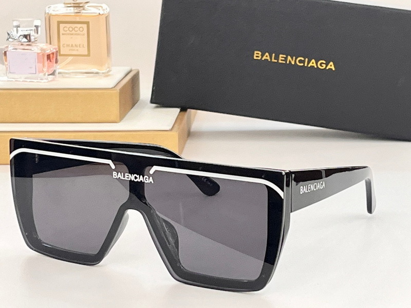 Balenciaga Sunglasses(AAAA)-345