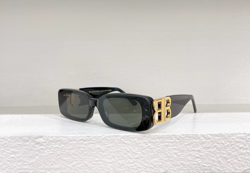 Balenciaga Sunglasses(AAAA)-335