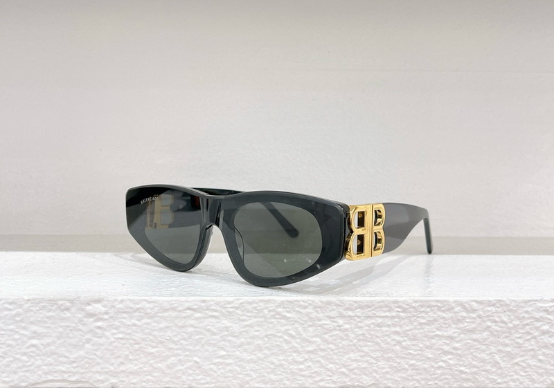 Balenciaga Sunglasses(AAAA)-327