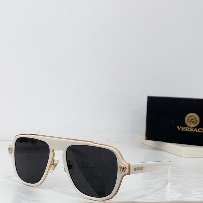 Versace Sunglasses(AAAA)-1610