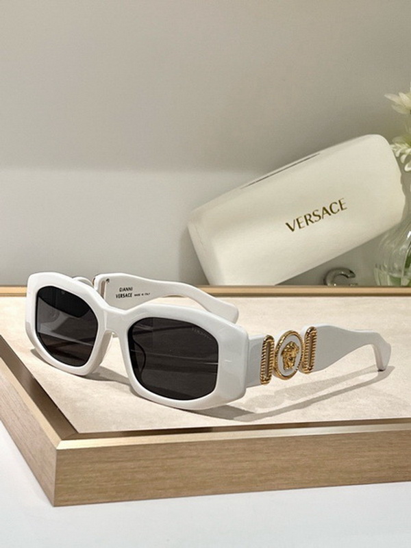 Versace Sunglasses(AAAA)-1605