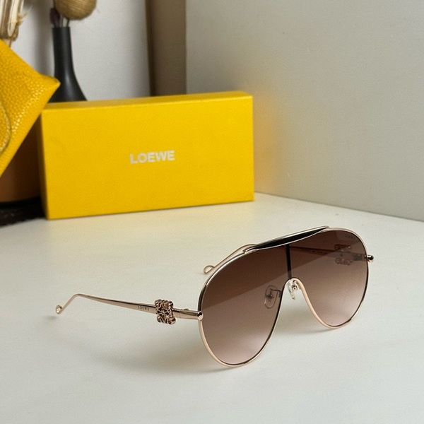 Loewe Sunglasses(AAAA)-215