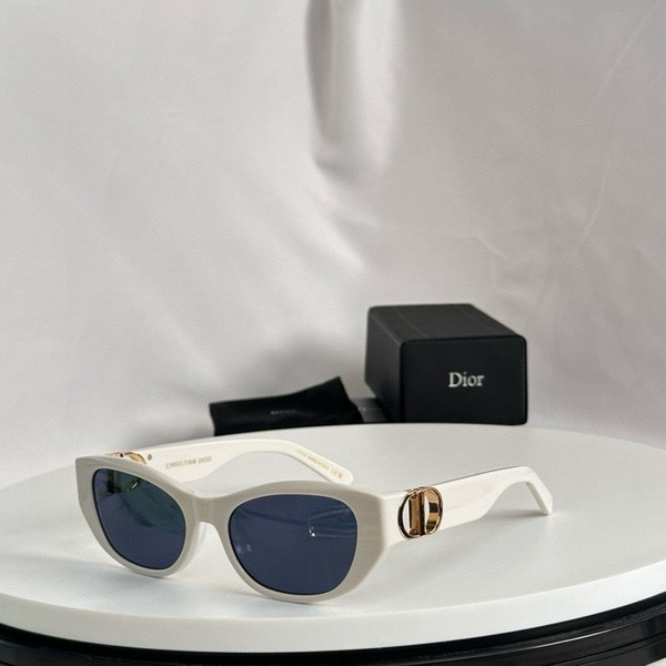 Dior Sunglasses(AAAA)-520