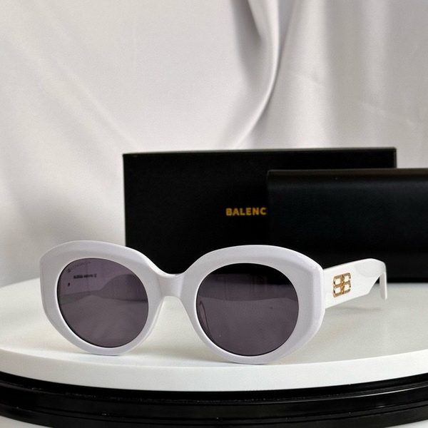 Balenciaga Sunglasses(AAAA)-306