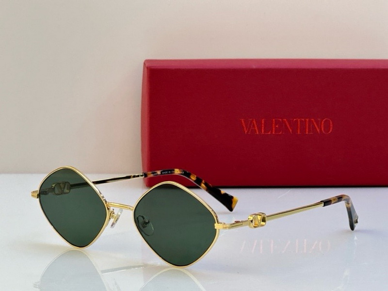 Valentino Sunglasses(AAAA)-265