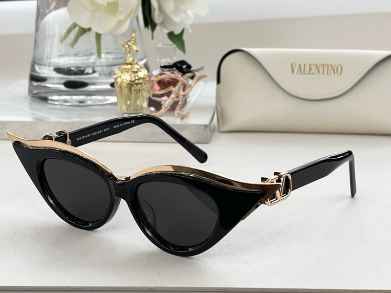 Valentino Sunglasses(AAAA)-252