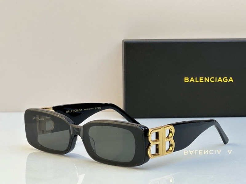 Balenciaga Sunglasses(AAAA)-273