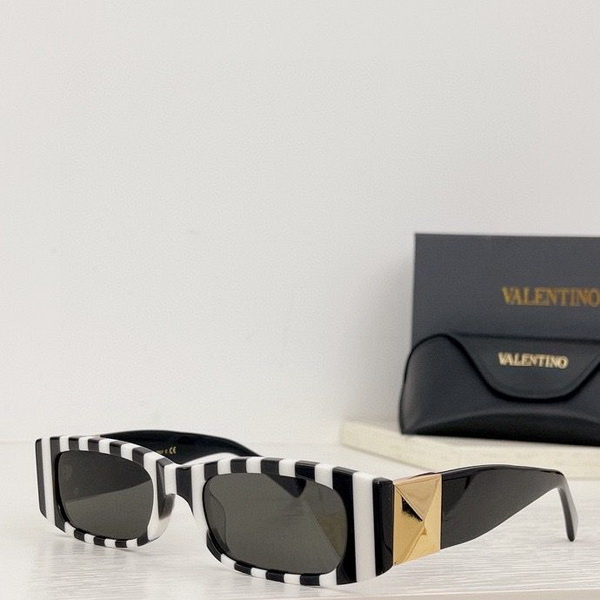 Valentino Sunglasses(AAAA)-251