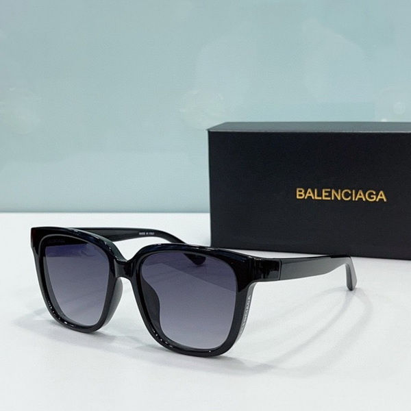 Balenciaga Sunglasses(AAAA)-269