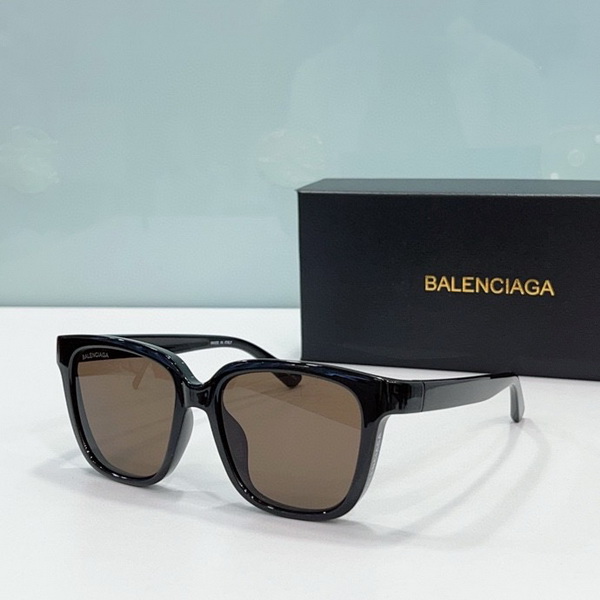 Balenciaga Sunglasses(AAAA)-268