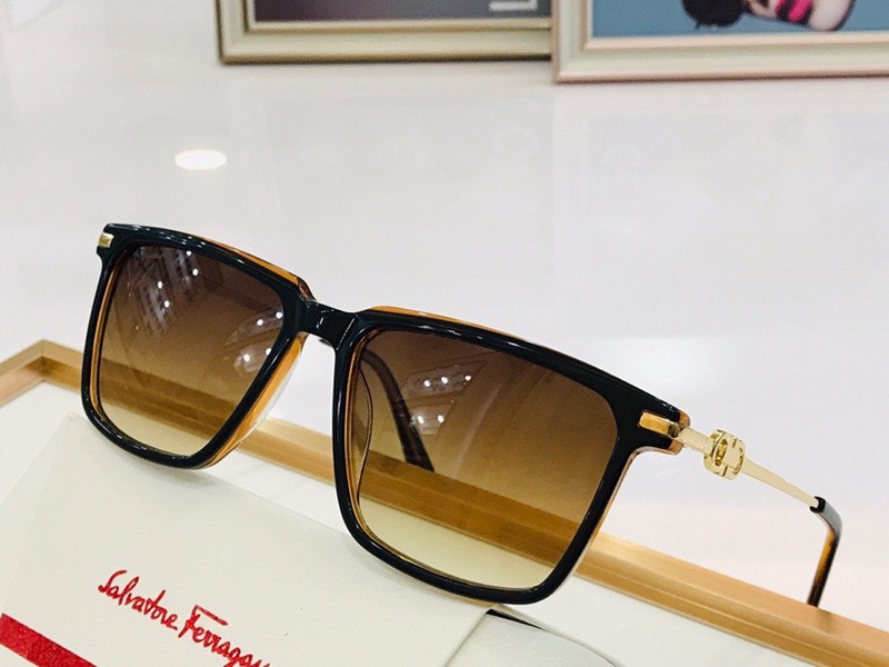 Ferragamo Sunglasses(AAAA)-300