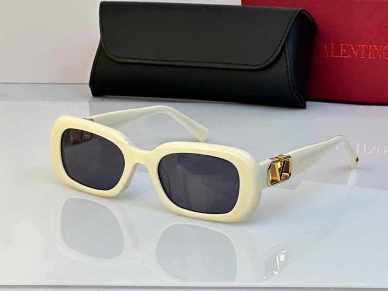 Valentino Sunglasses(AAAA)-227
