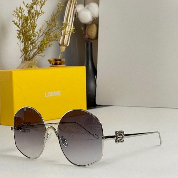 Loewe Sunglasses(AAAA)-137